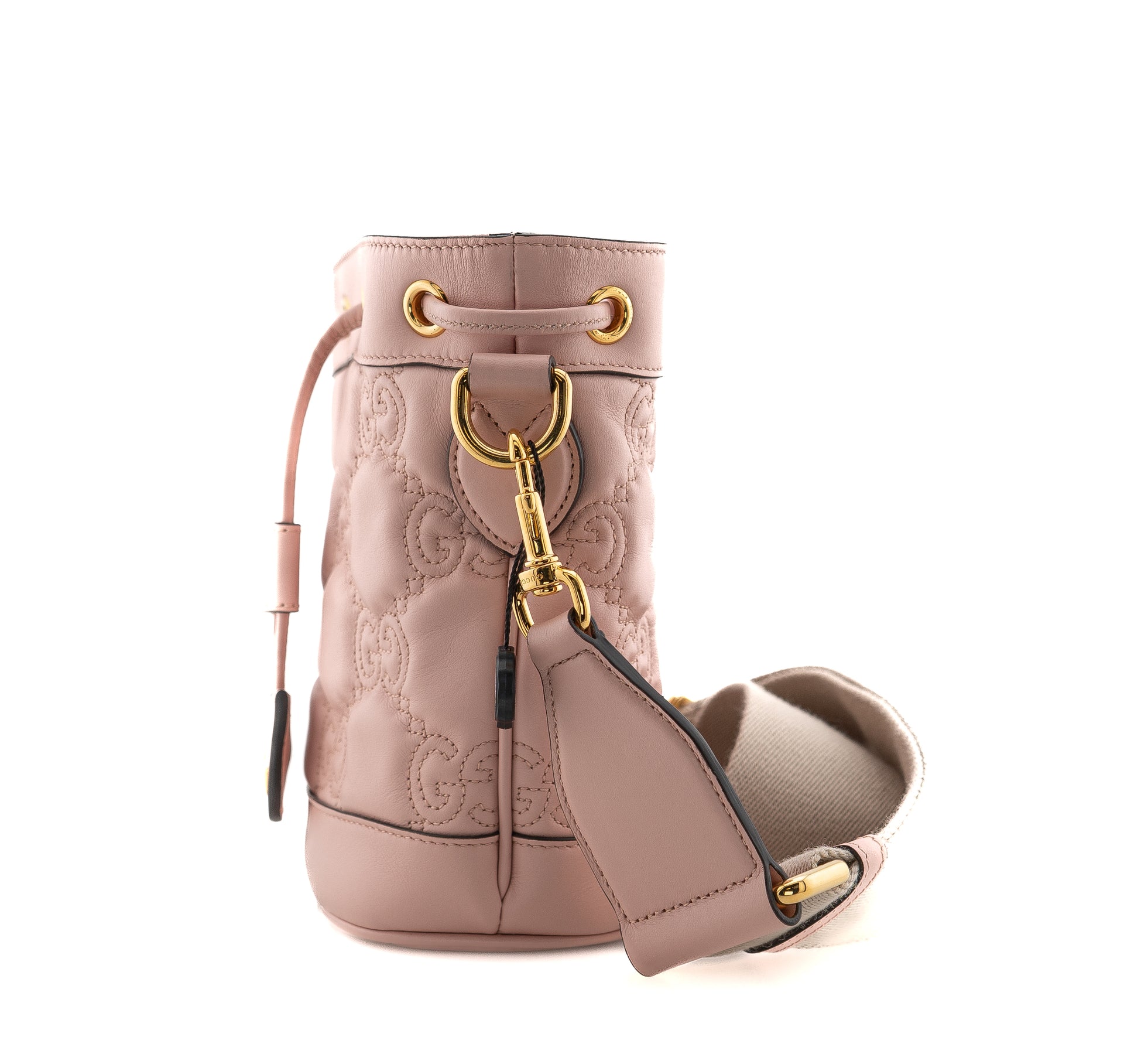 Gucci GG Matelasse Bucket Bag Pink