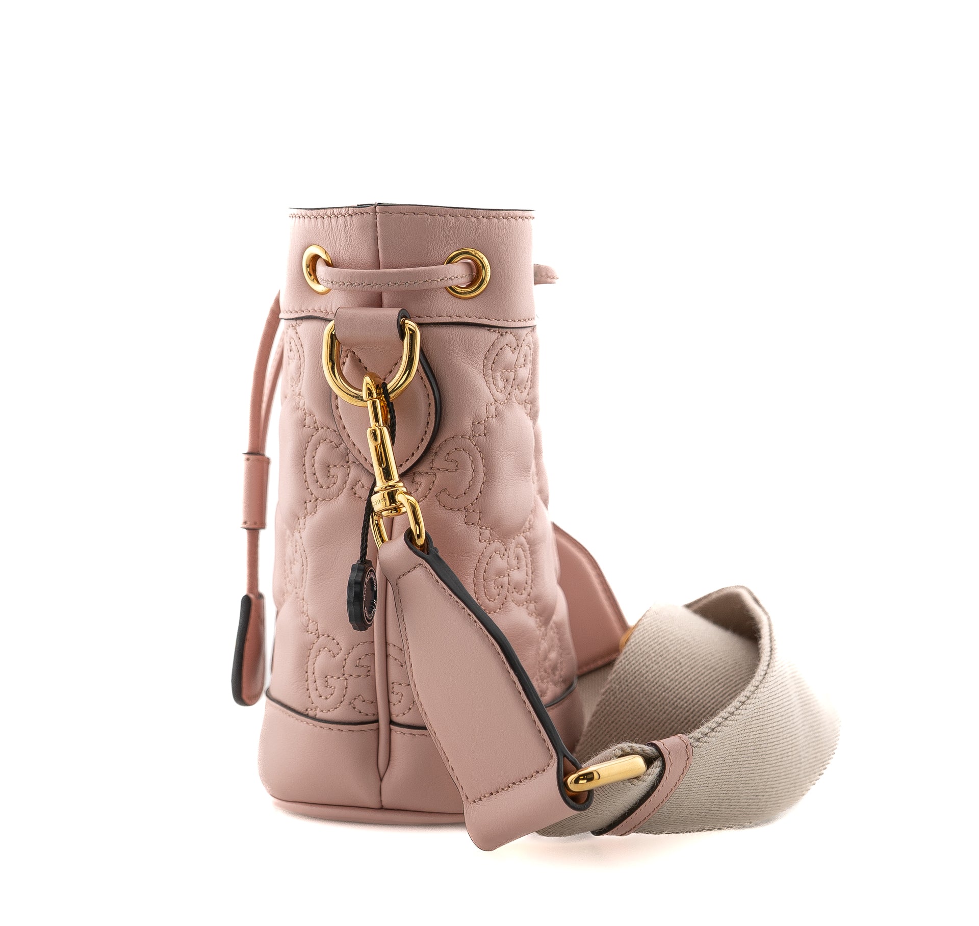 Gucci GG Matelasse Bucket Bag Pink