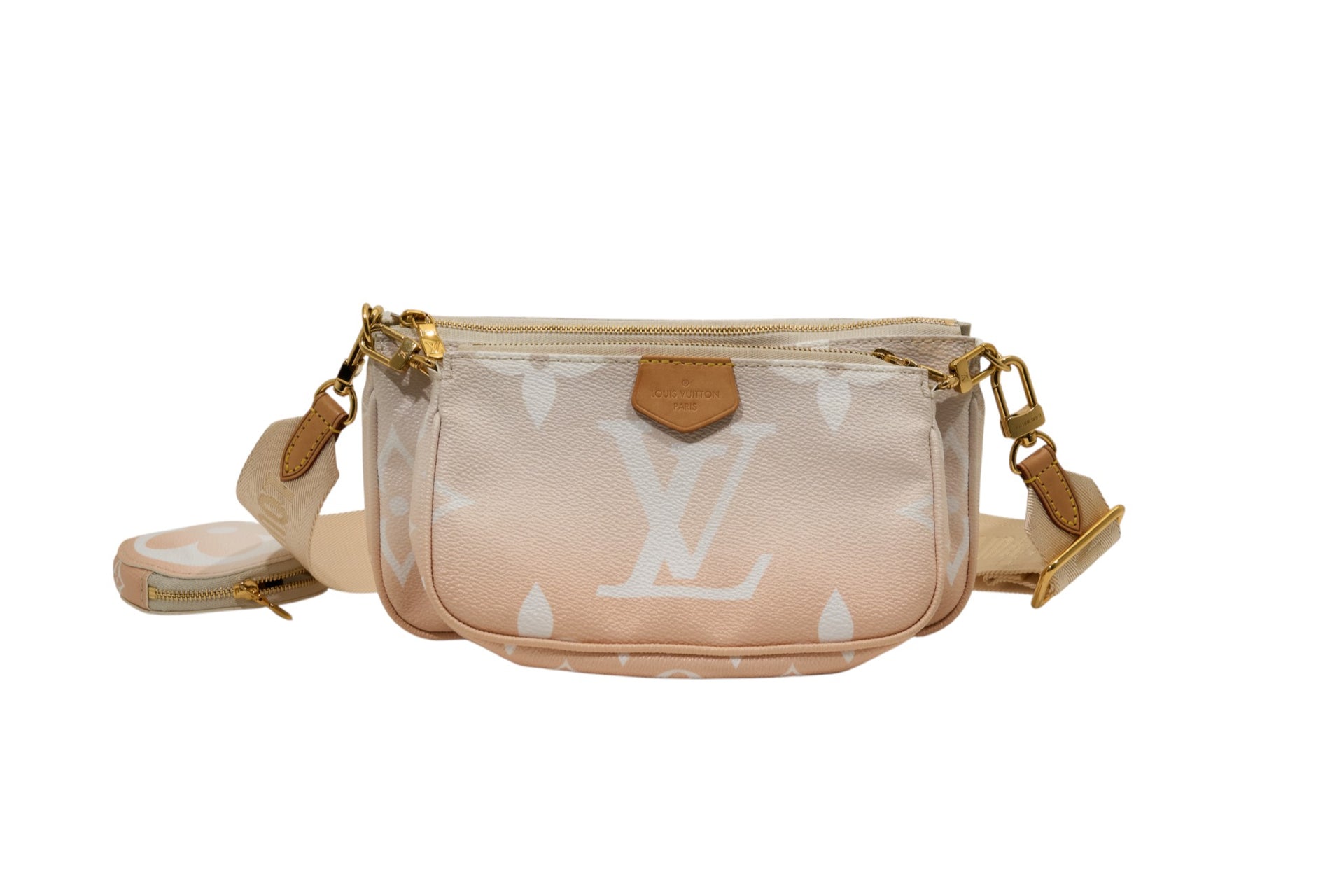 Louis Vuitton Multi Pochette By The Pool