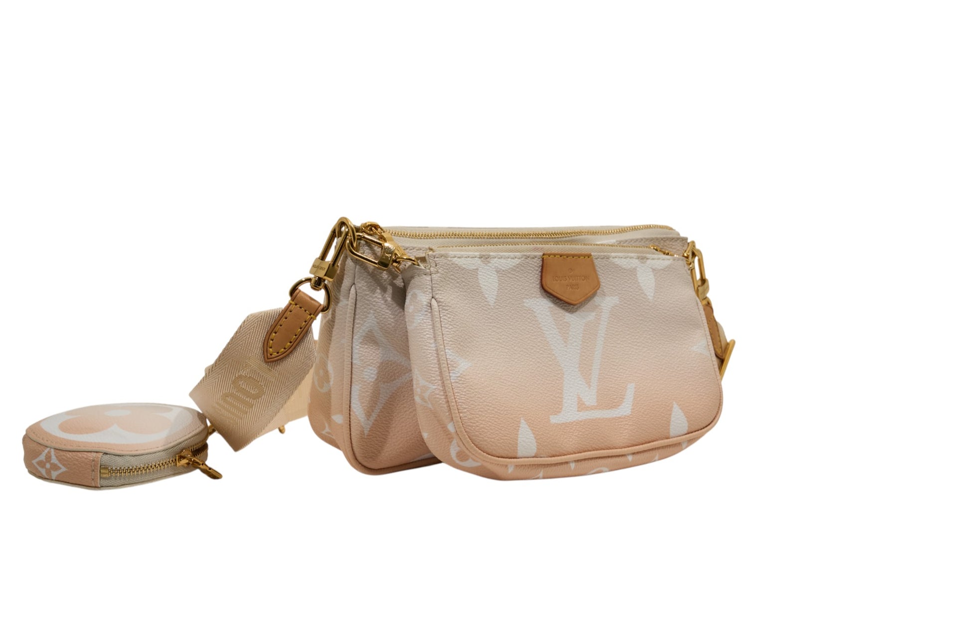 Louis Vuitton Multi Pochette By The Pool