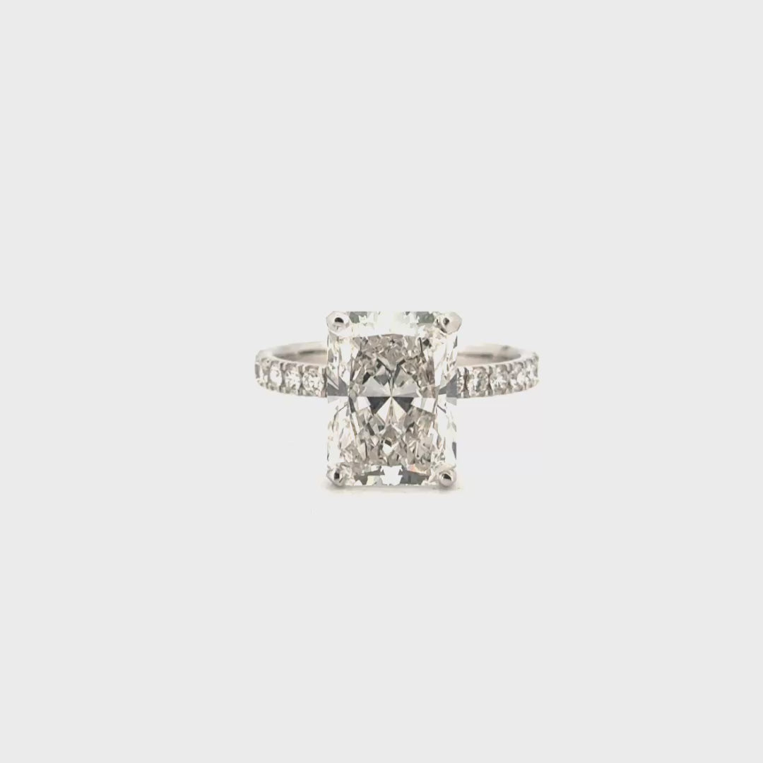 4.83 G VS1 Lab Elongated Radiant in 14K White Gold Mounting