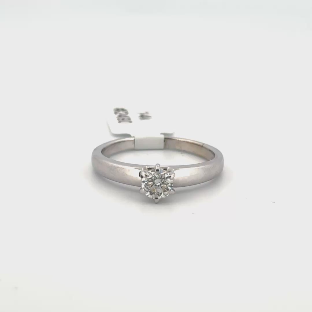 14k White Gold Round Diamond Engagement Ring