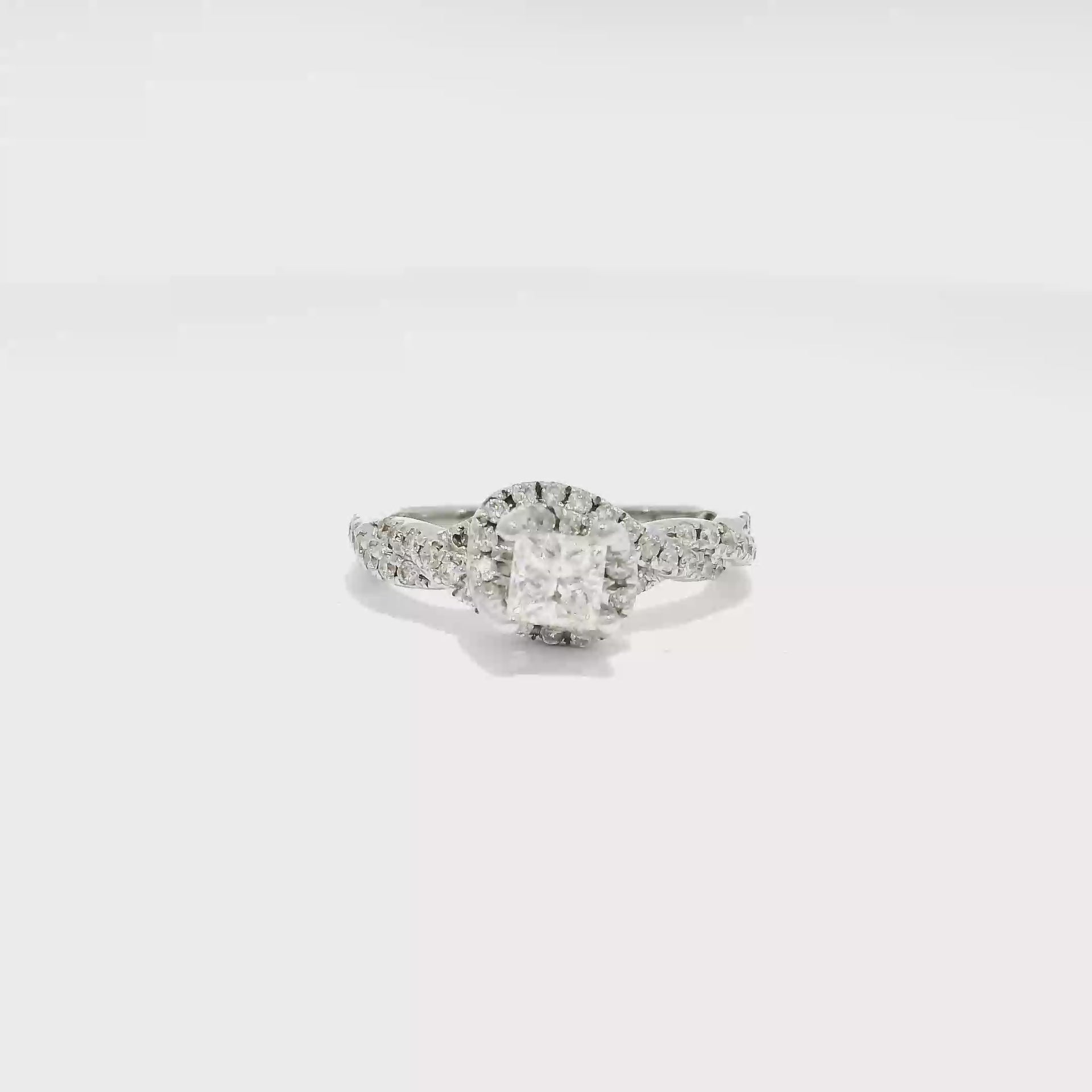Princess Cut Engagement Ring in 14K White Gold