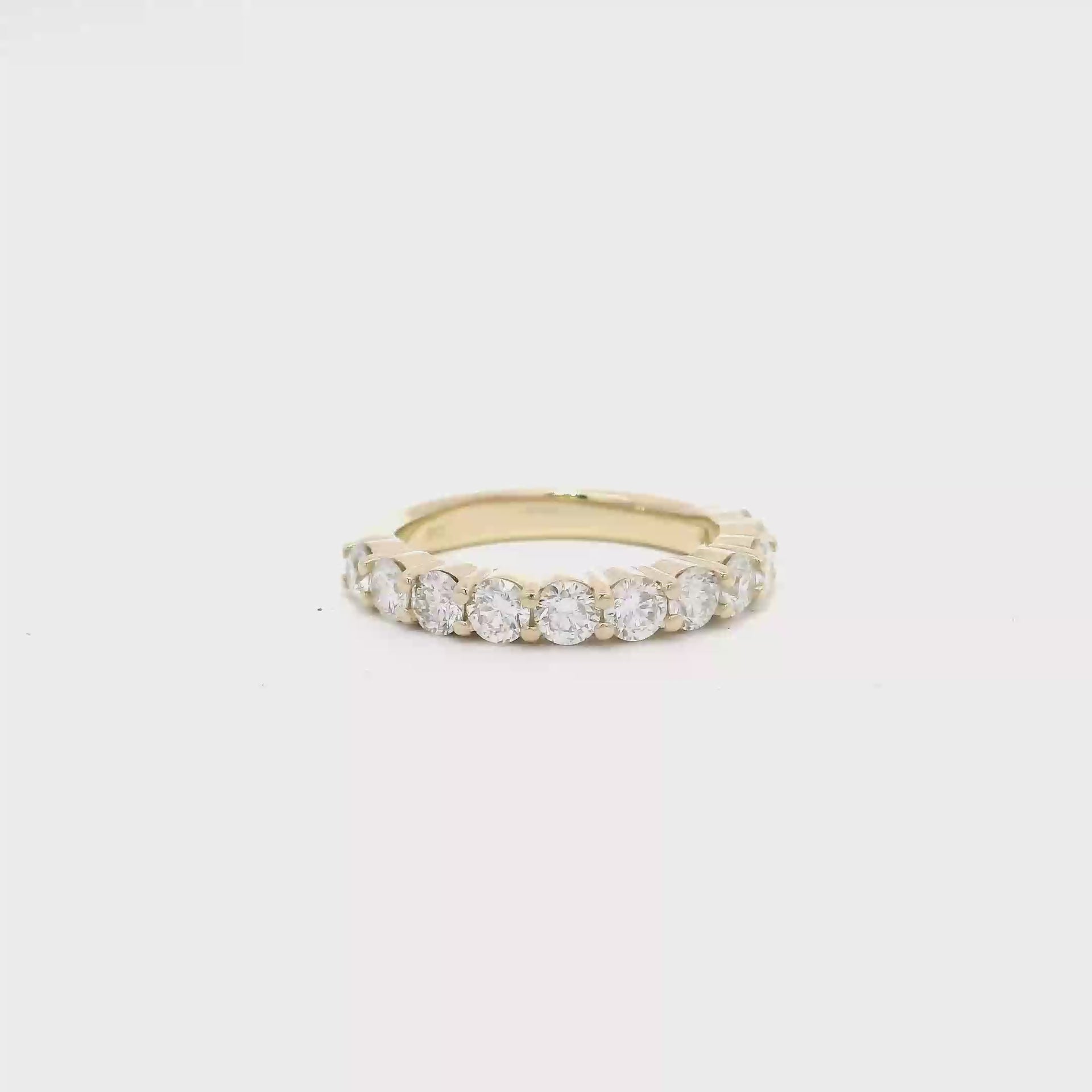 1.1cttw. Lab Grown F VS1 Round Diamond Band in 14K Yellow Gold Size 5