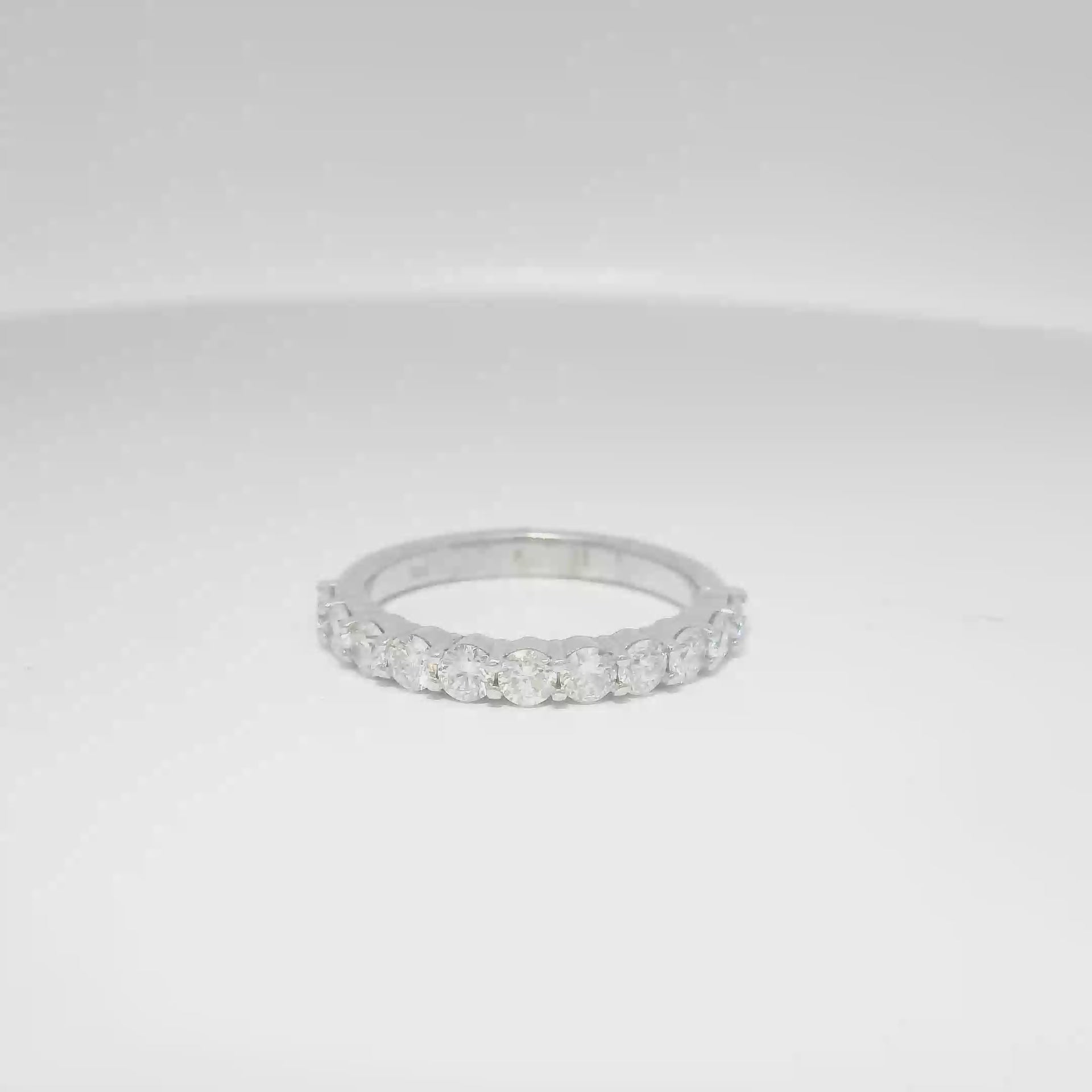 1.1cttw. Lab Grown F VS1 Round Diamond Band in 14K White Gold Size 8