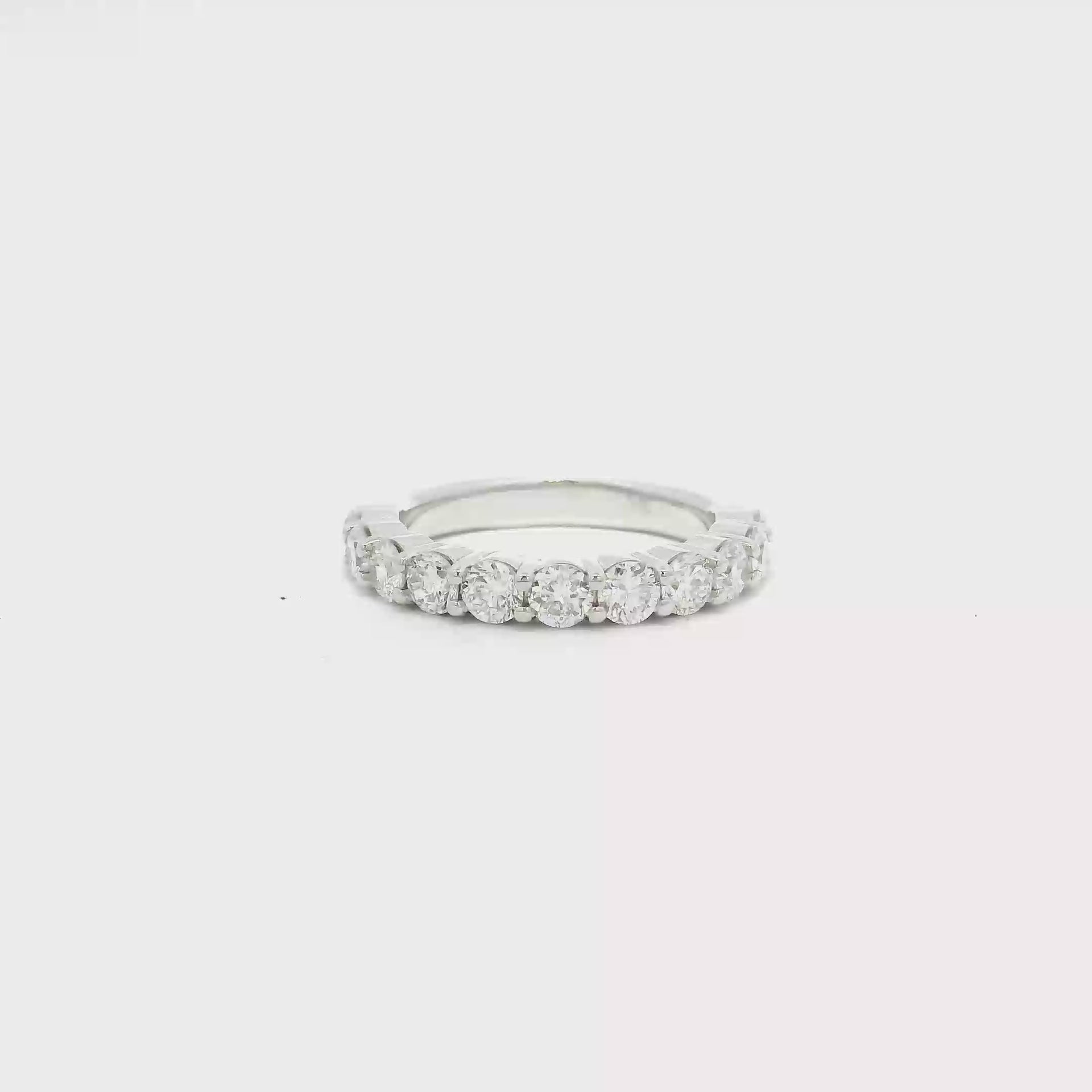 1.1cttw. Lab Grown F VS1 Round Diamond Band in 14K White Gold Size 5