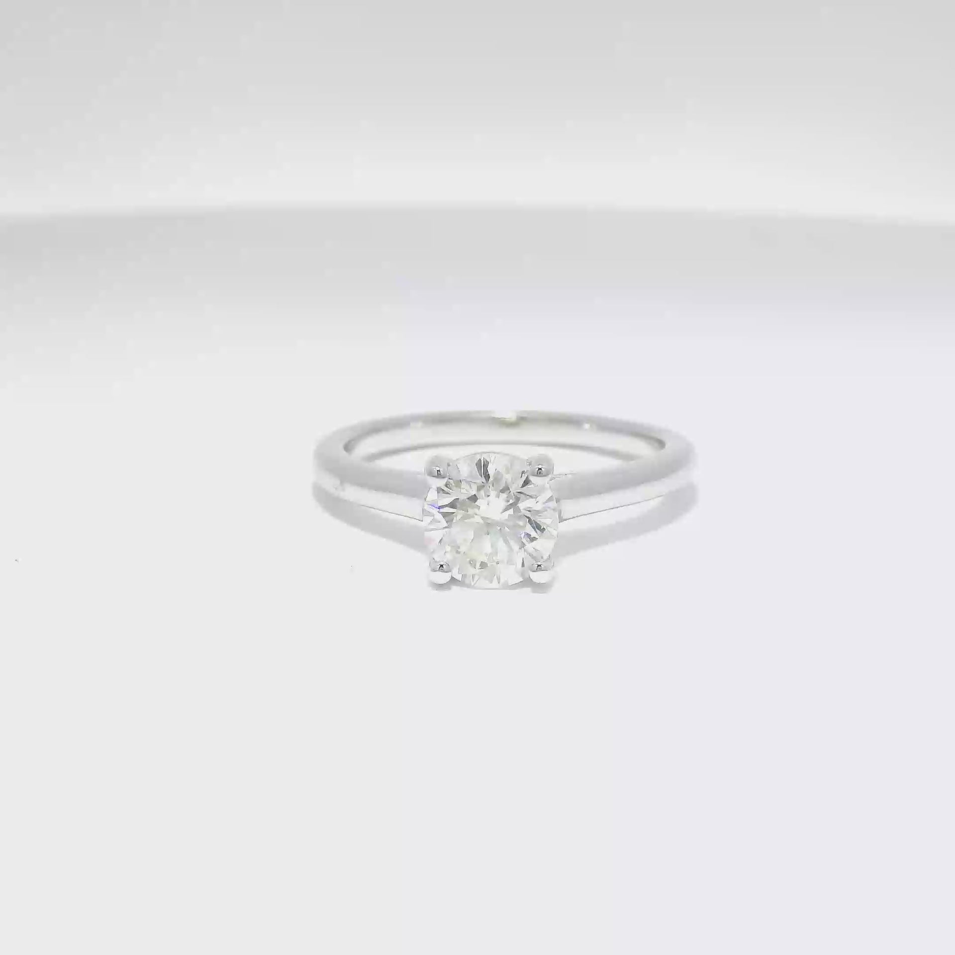 1.04ct. Natural Round Diamond in 14K White Gold Cathedral Mounting