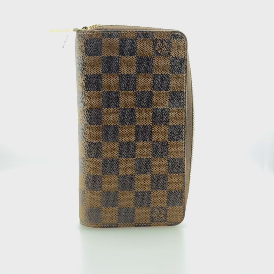 Louis Vuitton Zippy Wallet Damier Ebene