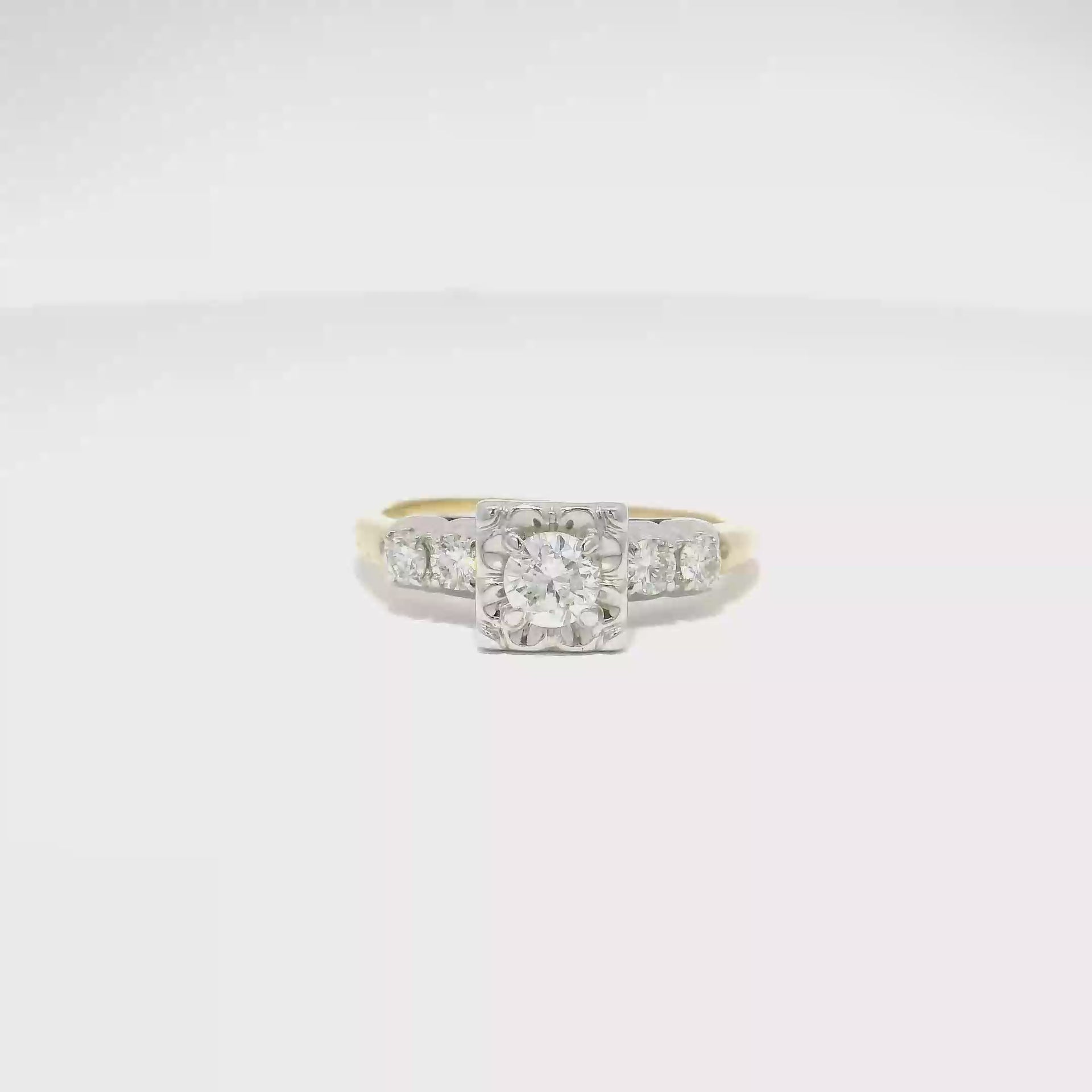Natural Round Diamond Ring Set in 14K Yellow Gold