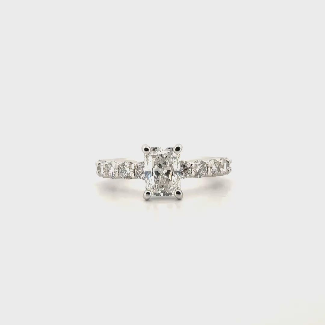 1.5ct. D VS1 Lab Grown Round Diamond in 14K White Gold 10 Point Mounting
