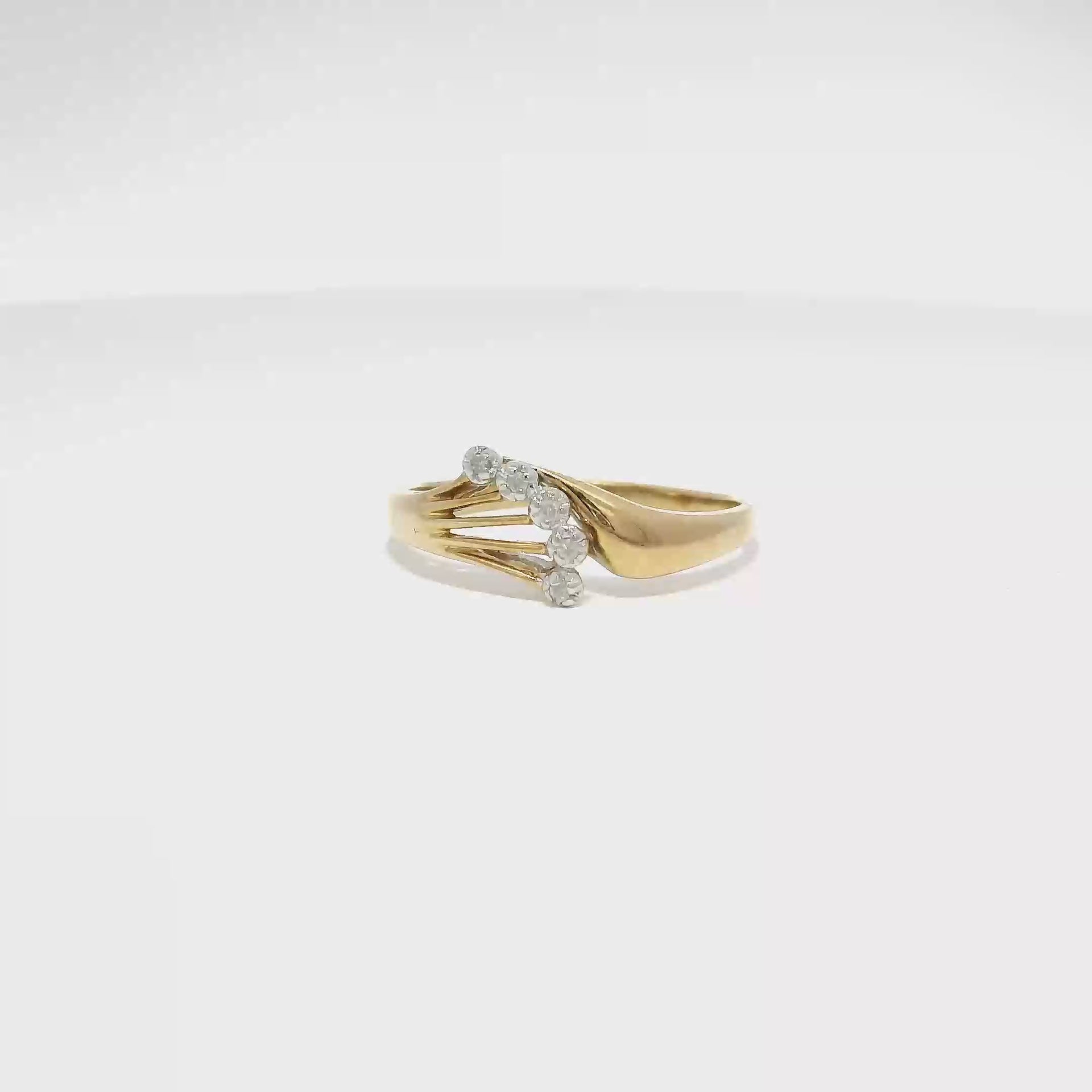 Natural Diamond Ring Set in 10K Yellow Gold