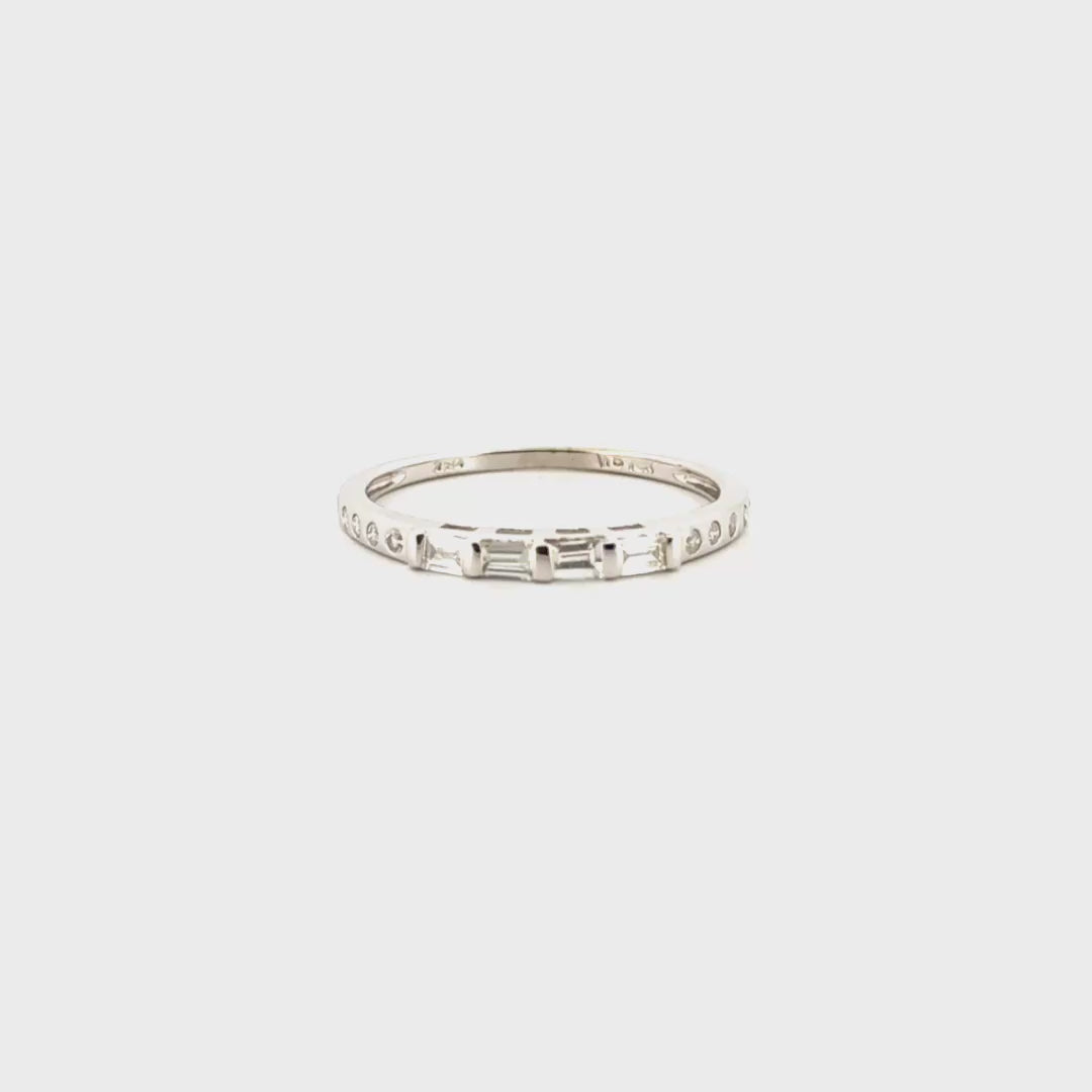 Natural Diamond 18K White Gold Band