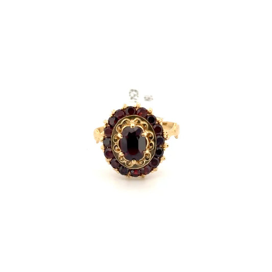 18K Yellow Gold Garnet Ring