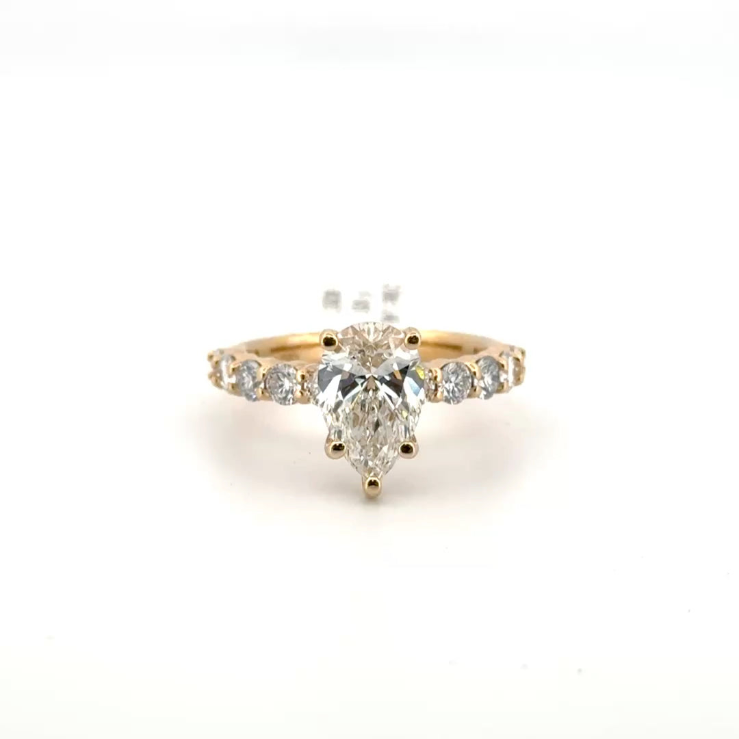 2.06ct. F VS1 Lab Grown Pear Shape Diamond Engagement Set in 10pt Band Sz 7