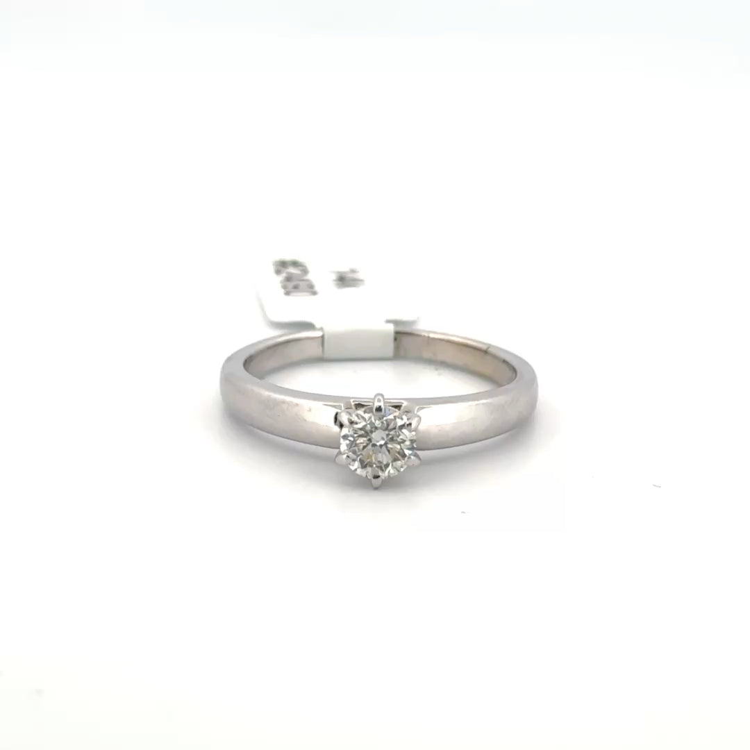 14k White Gold Round Diamond Engagement Ring