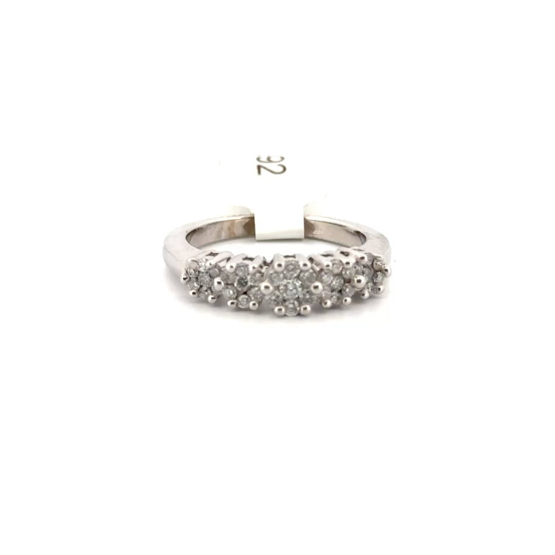 White Gold Natural Diamond Flower Style Band Sz 7